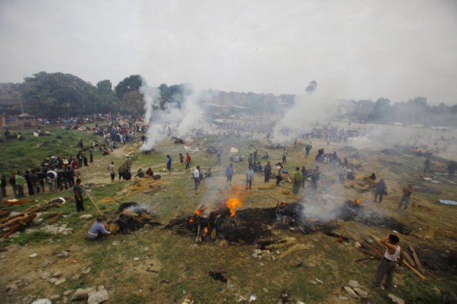 Số[-]người[-]chết[-]do[-]động[-]đất[-]Nepal[-]có[-]thể[-]lên[-]10.000[-]người